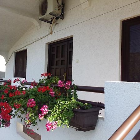 Apartman Tripkovic Бар Экстерьер фото