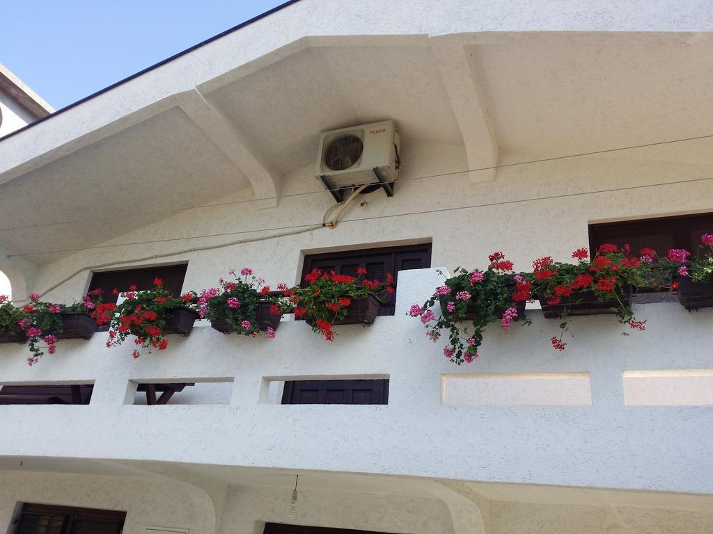 Apartman Tripkovic Бар Экстерьер фото