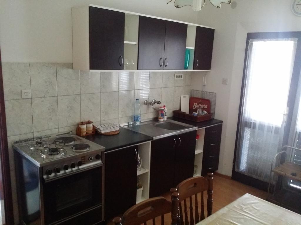 Apartman Tripkovic Бар Экстерьер фото
